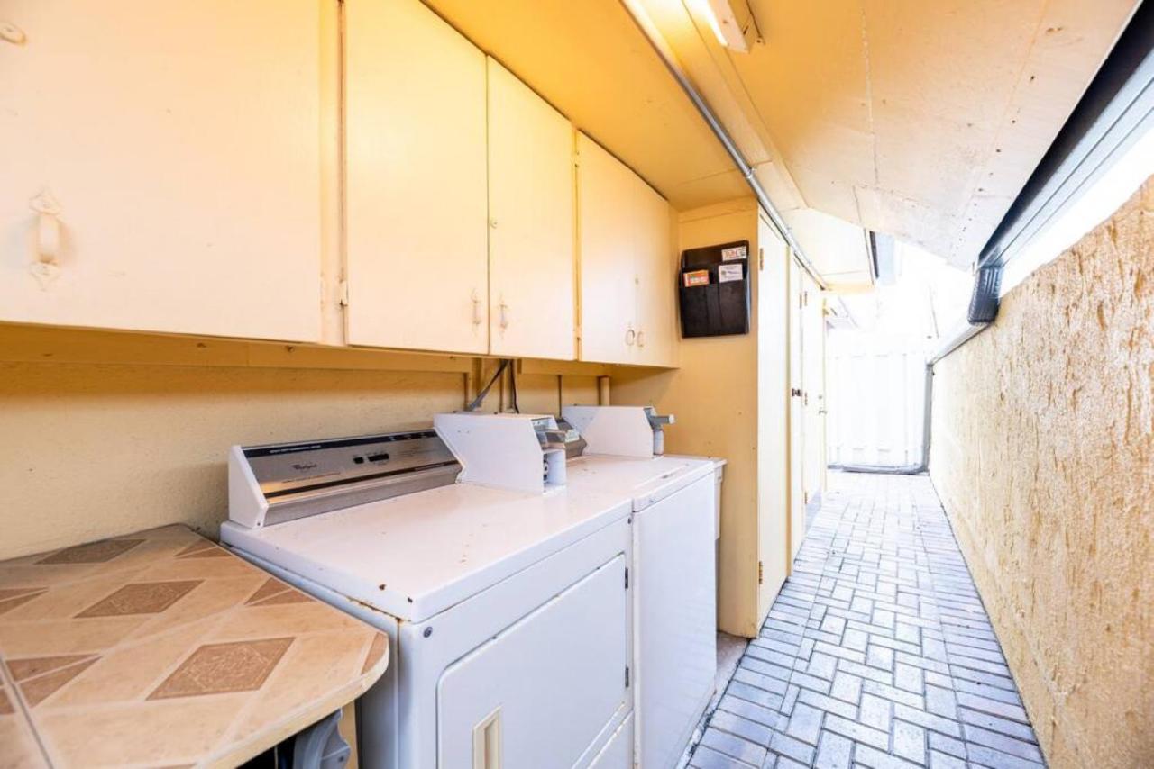 Apartment Shell On The 102 - Renovated